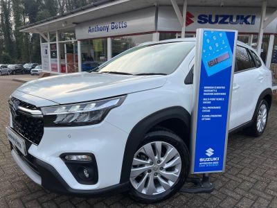 Suzuki S-Cross 1.5 Hatchback Motion Hatchback Petrol / Electric Hybrid at Suzuki UCL Milton Keynes