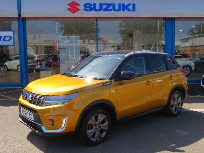 Suzuki Vitara 1.4 Boosterjet 48V Hybrid SZ-T 5dr Auto Estate Petrol Yellow at Suzuki UCL Milton Keynes