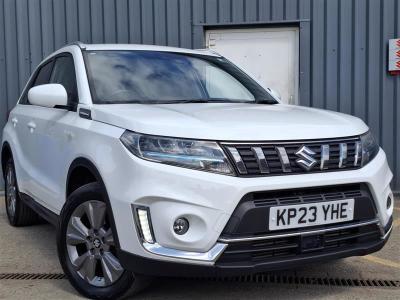 Suzuki Vitara 1.4 Boosterjet 48V Hybrid SZ-T 5dr Hatchback Petrol WHITE at Suzuki UCL Milton Keynes
