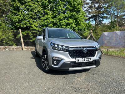 Suzuki S-Cross 1.5 Hatchback Ultra Hatchback Petrol / Electric Hybrid Silky Silver at Suzuki UCL Milton Keynes