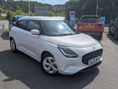 Suzuki Swift 1.2 Mild Hybrid Motion 5dr CVT Hatchback Petrol White at Suzuki UCL Milton Keynes