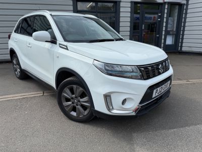 Suzuki Vitara 1.4 Boosterjet 48V Hybrid SZ-T 5dr Auto Hatchback Petrol White at Suzuki UCL Milton Keynes