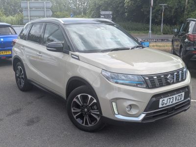 Suzuki Vitara 1.5 Hybrid SZ5 5dr AGS Hatchback Petrol / Electric Hybrid Cream at Suzuki UCL Milton Keynes