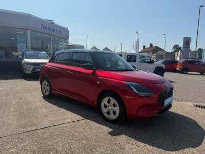Suzuki Swift 1.2 Mild Hybrid Motion 5dr CVT Hatchback Petrol RED at Suzuki UCL Milton Keynes