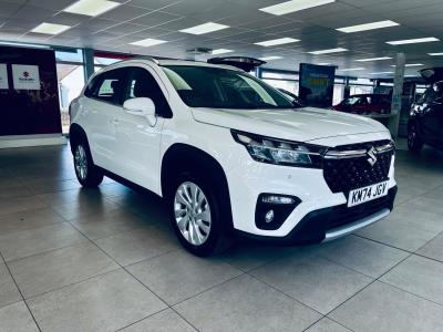 Suzuki S-Cross 1.4 Boosterjet 48V Hybrid Motion 5dr Hatchback Petrol WHITE at Suzuki UCL Milton Keynes