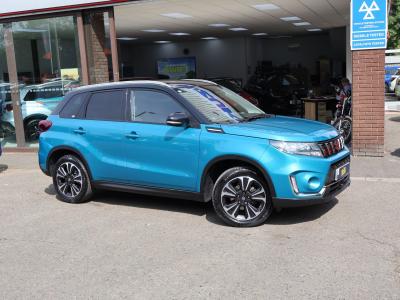 Suzuki Vitara 1.4 Boosterjet 48V Hybrid SZ5 ALLGRIP 5dr Hatchback Petrol TURQUOISE at Suzuki UCL Milton Keynes