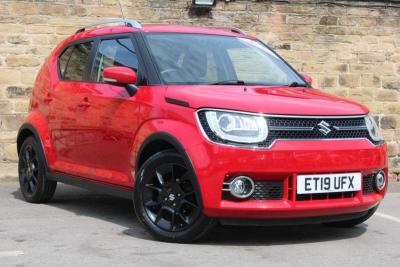 Suzuki Ignis 1.2 Dualjet SHVS SZ5 ALLGRIP 5dr Hatchback Hybrid Red at Suzuki UCL Milton Keynes
