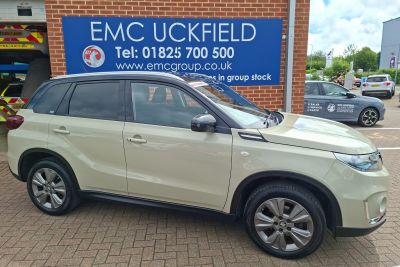 Suzuki Vitara 1.4 Estate SZ-T Estate Petrol CREAM at Suzuki UCL Milton Keynes