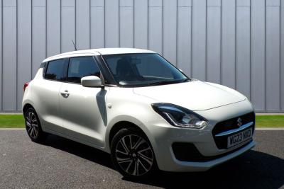 Suzuki Swift 1.2 Dualjet 83 12V Hybrid SZ-L 5dr Hatchback Petrol WHITE at Suzuki UCL Milton Keynes
