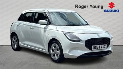 Suzuki Swift 1.2 MHEV Motion Hatchback Hybrid White at Suzuki UCL Milton Keynes