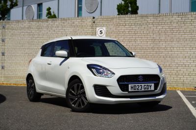 Suzuki Swift 1.2 Dualjet 83 12V Hybrid SZ-L Hatchback Petrol White at Suzuki UCL Milton Keynes