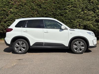 Suzuki Vitara 1.0 Boosterjet SZ-T 5dr Auto Hatchback Petrol WHITE at Suzuki UCL Milton Keynes
