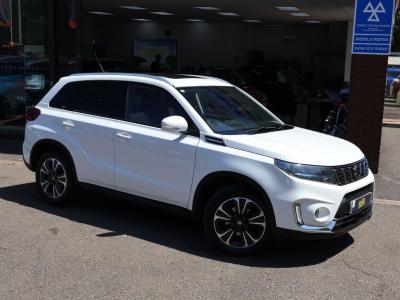Suzuki Vitara 1.4 Boosterjet 48V Hybrid SZ5 ALLGRIP 5dr Hatchback Petrol WHITE at Suzuki UCL Milton Keynes