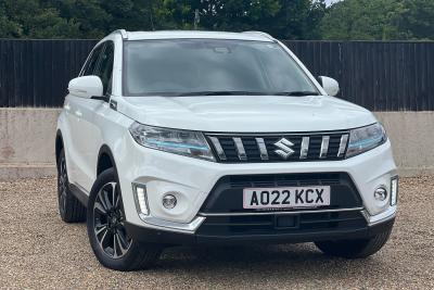 Suzuki Vitara 1.5 Hybrid SZ5 5dr AGS Hatchback Petrol/Electric Hybrid WHITE at Suzuki UCL Milton Keynes