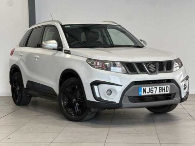 Suzuki Vitara 1.4 Boosterjet S Allgrip Hatchback Petrol Cool White at Suzuki UCL Milton Keynes