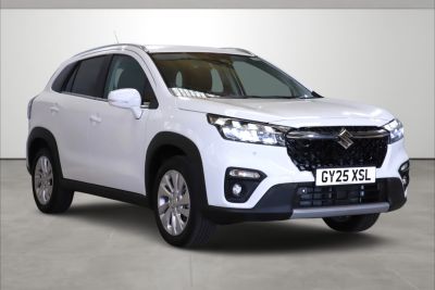 Suzuki S-Cross 1.5 Hatchback Motion Hatchback Petrol / Electric Hybrid WHITE PEARLESCENT at Suzuki UCL Milton Keynes