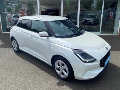 Suzuki Swift 5dr Hat 1.2 Mild Hybrid Motion Hatchback Hybrid White at Suzuki UCL Milton Keynes