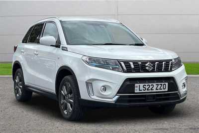 Suzuki Vitara 1.5 HYBRID SZ-T 5DR AGS 4x4 Hybrid White at Suzuki UCL Milton Keynes
