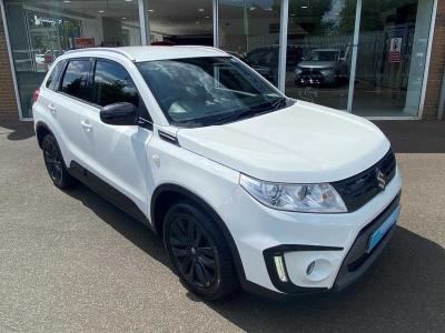 Suzuki Vitara 1.6 SZ-T Kuro 5dr Estate Petrol White at Suzuki UCL Milton Keynes