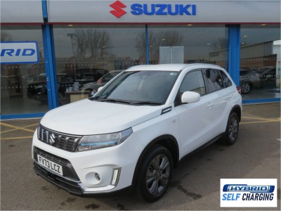 Suzuki Vitara 1.4 Boosterjet 48V Hybrid SZ-T 5dr Estate Petrol White at Suzuki UCL Milton Keynes