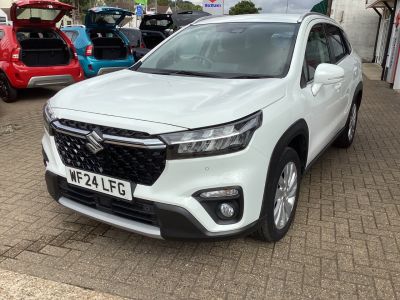 Suzuki S-Cross 1.4 Boosterjet 48V Hybrid Motion 5dr Hatchback Petrol White at Suzuki UCL Milton Keynes