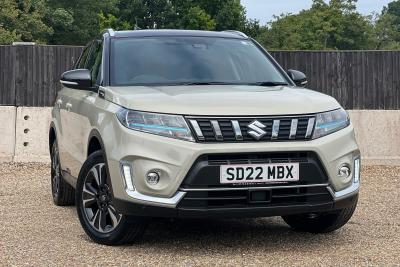Suzuki Vitara 1.5 Hybrid SZ5 ALLGRIP 5dr AGS Hatchback Petrol/Electric Hybrid CREAM at Suzuki UCL Milton Keynes