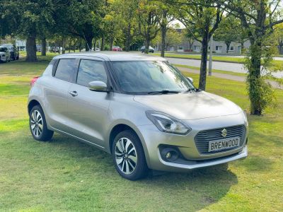 Suzuki Swift 1.2 Dualjet MHEV SZ5 Hatchback 5dr Petrol Hybrid Manual ALLGRIP Euro 6 (s/s) (90 ps) Hatchback Hybrid Silver at Suzuki UCL Milton Keynes