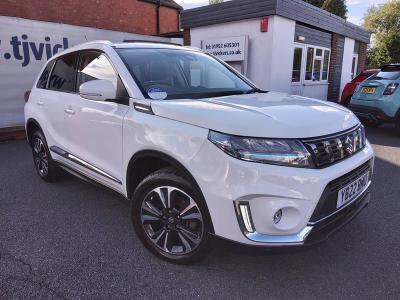 Suzuki Vitara 1.5 SZ5 AGS Auto Euro 6 (s/s) 5dr SUV Hybrid White at Suzuki UCL Milton Keynes