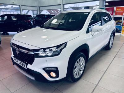 Suzuki S-Cross 1.4 Boosterjet 48V Hybrid Motion 5dr Hatchback Petrol WHITE at Suzuki UCL Milton Keynes