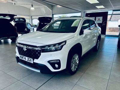 Suzuki S-Cross 1.4 Boosterjet 48V Hybrid Motion 5dr Hatchback Petrol WHITE at Suzuki UCL Milton Keynes