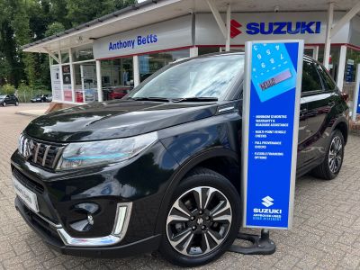 Suzuki Vitara 1.5 Estate SZ5 Estate Petrol / Electric Hybrid at Suzuki UCL Milton Keynes