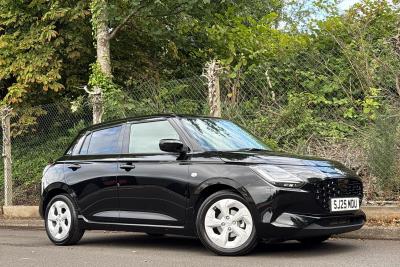 Suzuki Swift 1.2 Mild Hybrid Motion 5dr CVT Hatchback Petrol BLACK at Suzuki UCL Milton Keynes