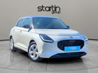 Suzuki Swift 1.2 MHEV Motion Euro 6 (s/s) 5dr Hatchback Hybrid WHITE at Suzuki UCL Milton Keynes