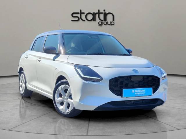 Suzuki Swift 1.2 MHEV Motion Euro 6 (s/s) 5dr Hatchback Hybrid WHITE