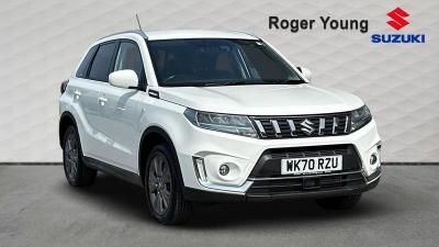 Suzuki Vitara 1.4 Boosterjet MHEV SZ-T SUV Hybrid White at Suzuki UCL Milton Keynes