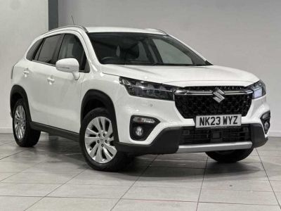 Suzuki S-Cross 1.4 S-Cross Motion B-Jet Hatchback Hybrid White at Suzuki UCL Milton Keynes