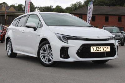 Suzuki Swace 1.8 Hybrid Ultra 5dr CVT Estate Hybrid White at Suzuki UCL Milton Keynes