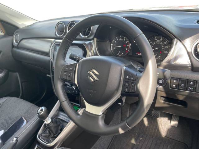 2025 Suzuki Vitara 1.4 Estate Ultra