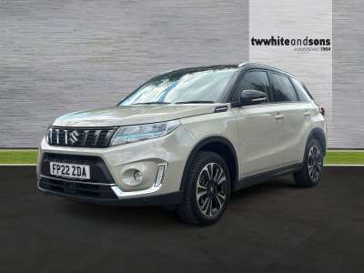 Suzuki Vitara 1.5 Sz5 Hev Allgrip Auto SUV Petrol / Electric Hybrid Caravan Ivory Super Black at Suzuki UCL Milton Keynes