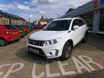 Suzuki Vitara 1.0 Boosterjet SZ-T 5dr Auto Hatchback Petrol White at Suzuki UCL Milton Keynes