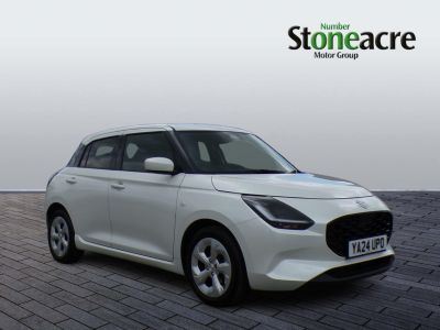 Suzuki Swift 1.2 MHEV Motion Euro 6 (s/s) 5dr Hatchback Hybrid White at Suzuki UCL Milton Keynes