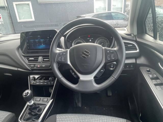 2024 Suzuki S-Cross 1.4 Hatchback Motion