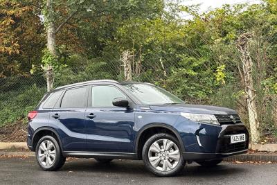 Suzuki Vitara 1.5 Hybrid Motion 5dr AGS Hatchback Petrol/Electric Hybrid BLUE at Suzuki UCL Milton Keynes