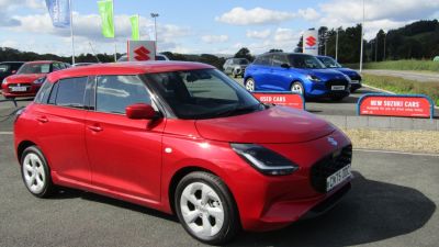 Suzuki Swift 1.2 Mild Hybrid Motion 5dr Hatchback Petrol Red at Suzuki UCL Milton Keynes