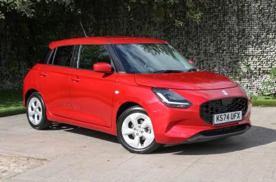 Suzuki Swift 1.2 Mild Hybrid Motion 5dr Hatchback Petrol RED at Suzuki UCL Milton Keynes