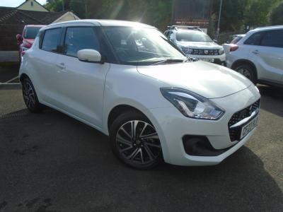 Suzuki Swift 1.2 Dualjet 83 12V Hybrid SZ5 5dr Auto Hatchback Petrol WHITE at Suzuki UCL Milton Keynes