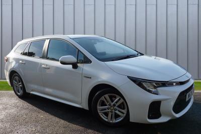 Suzuki Swace 1.8 Hybrid SZ-T 5dr CVT Estate Petrol/Electric Hybrid WHITE at Suzuki UCL Milton Keynes