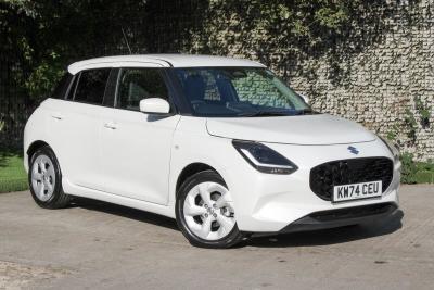 Suzuki Swift 1.2 Mild Hybrid Motion 5dr Hatchback Petrol WHITE at Suzuki UCL Milton Keynes