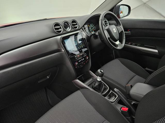 2025 Suzuki Vitara 1.4 Estate Motion