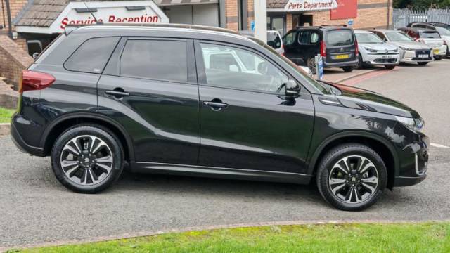 2022 Suzuki Vitara 1.4 Boosterjet MHEV SZ5 SUV 5dr Petrol Hybrid Manual Euro 6 **ONE OWNER FROM NEW, FULL SUZUKI MAIN DEALER SERVICE HISTORY**